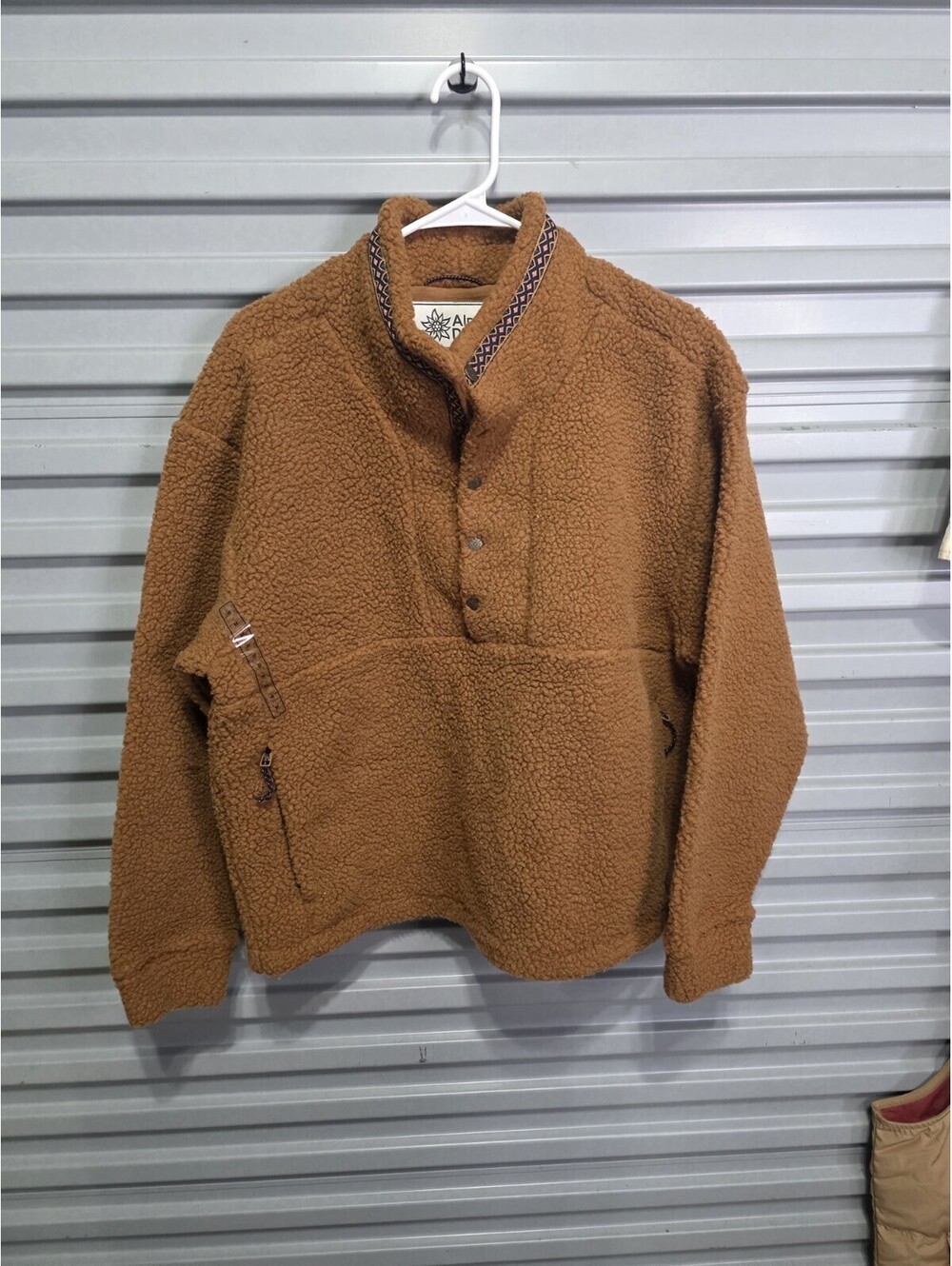 Alpine Design Women's M Brown Sherpa Pullover Jacket 1/4 Snap Long Sleeve